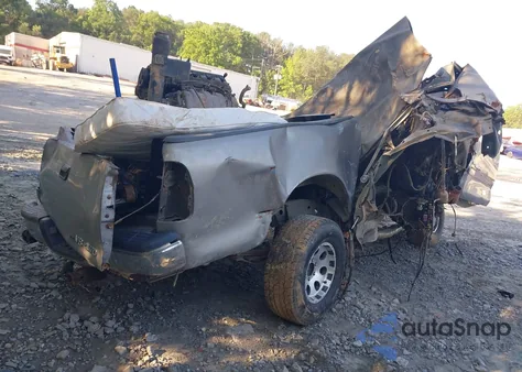 2002 Toyota Tundra Sr5 V8 из США, поврежденный, VIN 5TBBT44122S265327